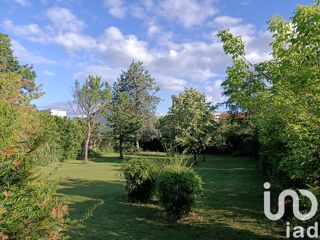  Maison � vendre 9 pi�ces 220 m�