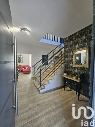  Maison � vendre 6 pi�ces 214 m�