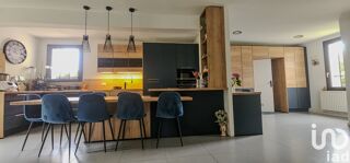  Maison � vendre 8 pi�ces 235 m�