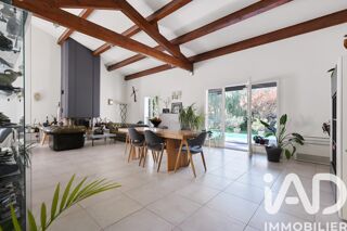  Maison  vendre 5 pices 210 m
