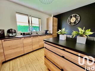  Maison  vendre 4 pices 121 m
