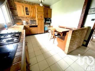  Villa  vendre 8 pices 160 m