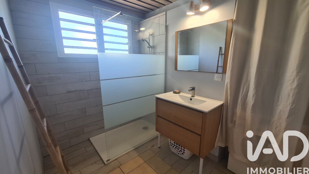 � vendre  Maison L' �tang-Sal� (97427)