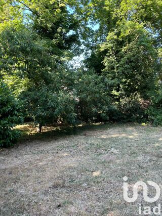  Terrain  vendre 700 m