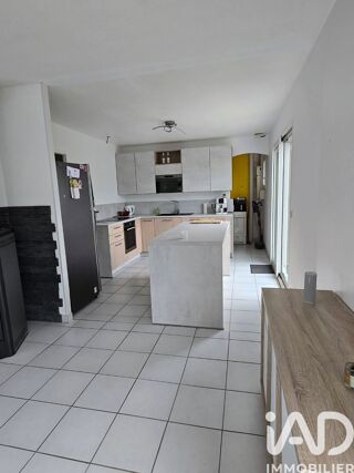  Maison  vendre 6 pices 169 m