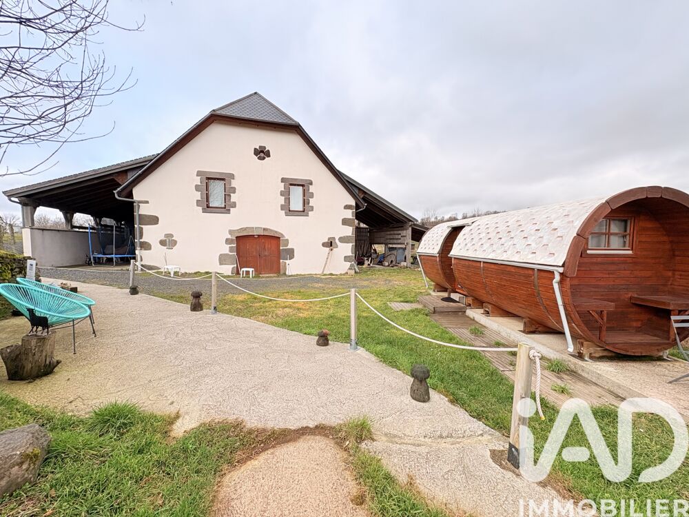 � vendre  Maison Saint-Martin-Valmeroux (15140)