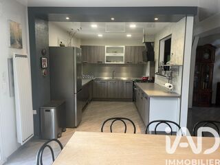  Maison � vendre 6 pi�ces 220 m�