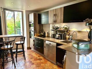  Maison � vendre 8 pi�ces 210 m�