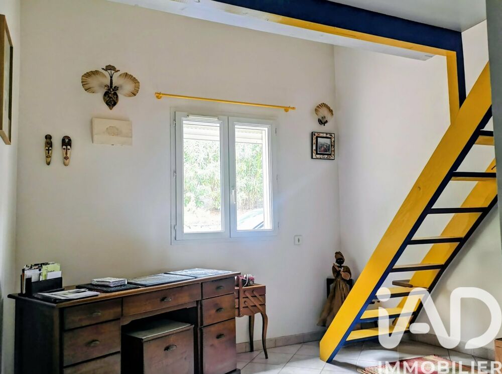 � vendre  Maison Cuers (83390)