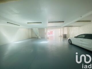  Immeuble � vendre 570 m�