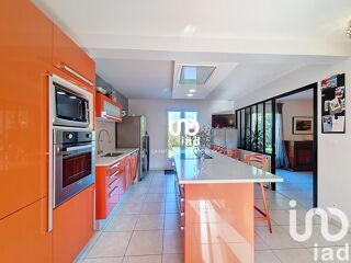  Maison � vendre 9 pi�ces 217 m�