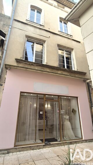  Immeuble � vendre 244 m�