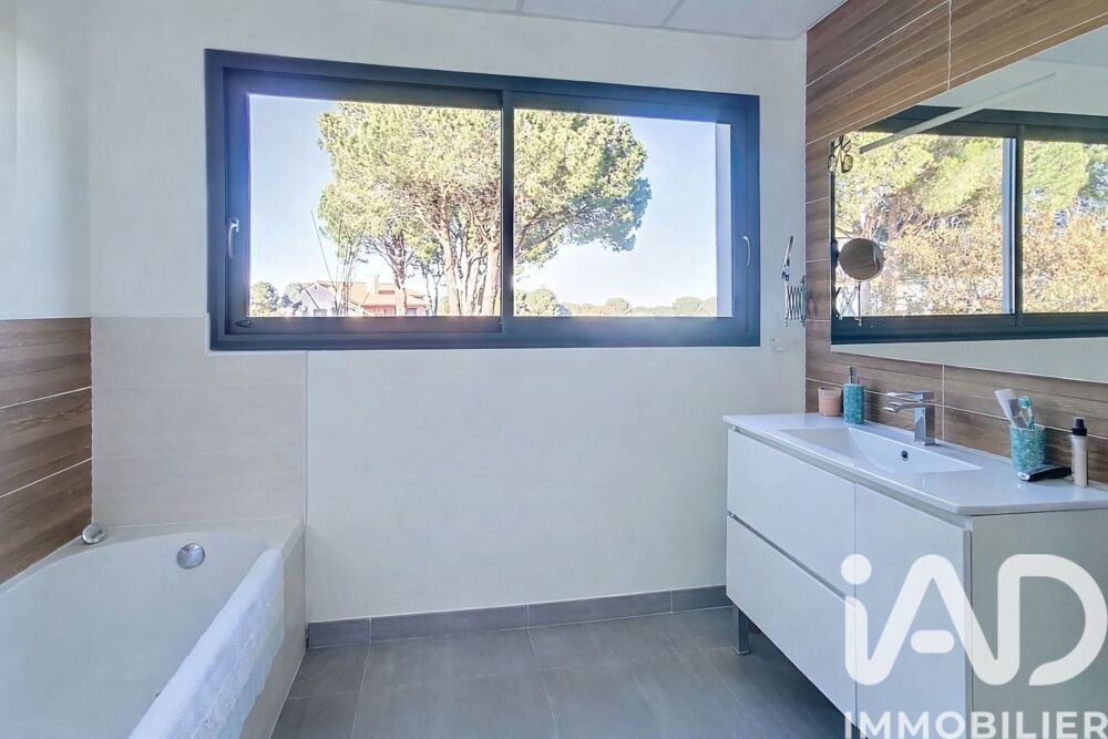 � vendre  Villa Laroque-des-Alb�res (66740)