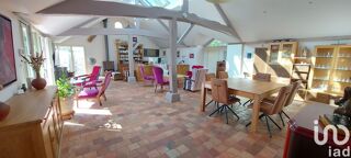  Villa  vendre 6 pices 210 m