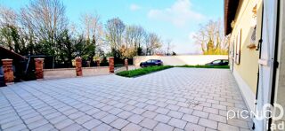  Maison � vendre 6 pi�ces 218 m�