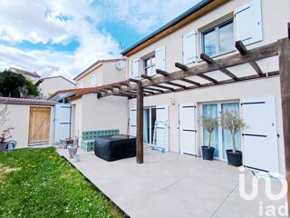  Maison  vendre 5 pices 107 m