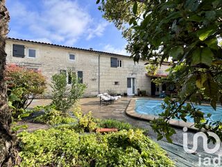  Maison � vendre 9 pi�ces 247 m�