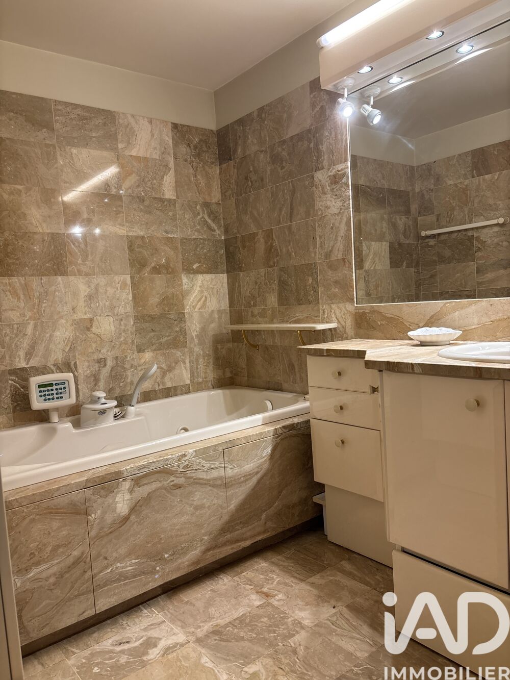 � vendre  Appartement Arcachon (33120)