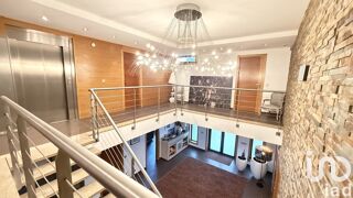  Villa � vendre 15 + pi�ces 510 m�