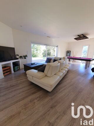  Maison � vendre 10 pi�ces 231 m�