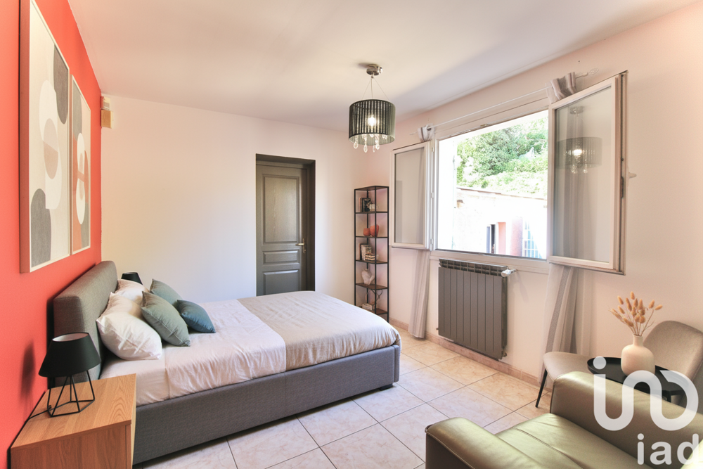  vendre  Maison Chteauneuf-le-Rouge (13790)