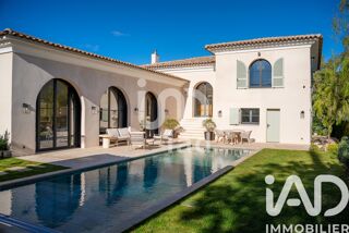  Villa � vendre 7 pi�ces 268 m�