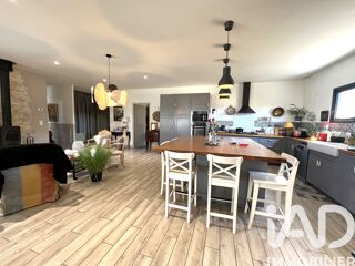  Maison � vendre 5 pi�ces 198 m�