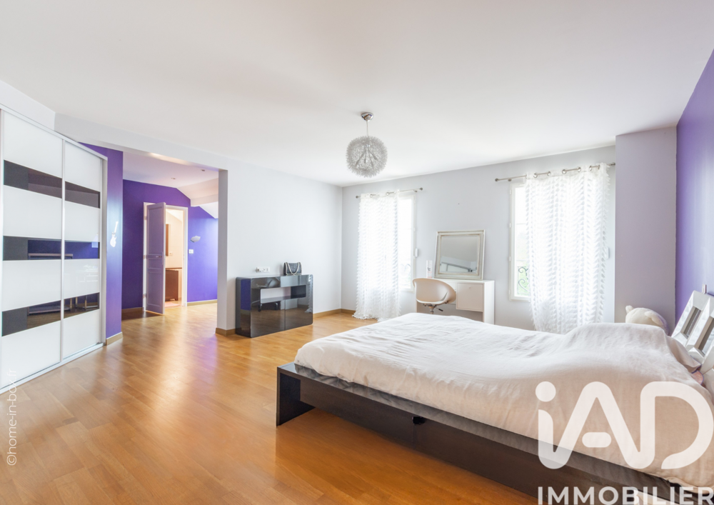 � vendre  Maison Magny-le-Hongre (77700)