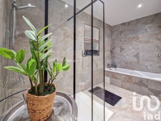  Maison � vendre 9 pi�ces 220 m�