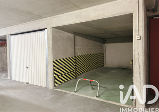  Parking / Garage � vendre 12 m�
