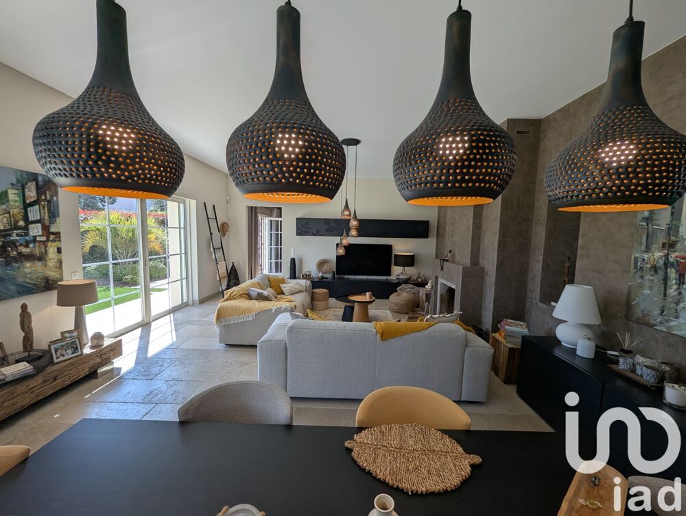  vendre  Maison Antibes (06600)