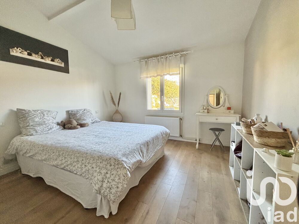  vendre  Maison Saint-Mdard-en-Jalles (33160)