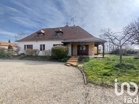   Vente Maison traditionnelle 7 pi�ces Maison - 7 pi�ce(s) - 160 m�