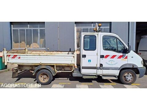 Annonce voiture Renault Master 4500 €