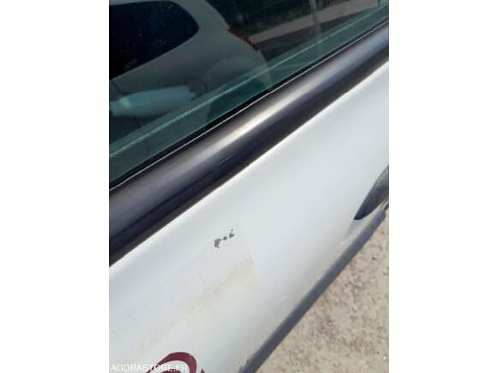 Clio VF1BBR7CF32738331 occasion 93100 Draguignan