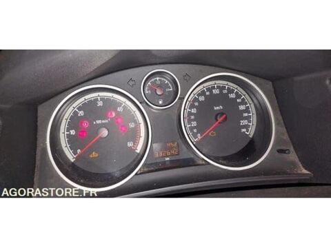 Astra W0L0AHL4865002217 occasion 93100 Saint-Palais