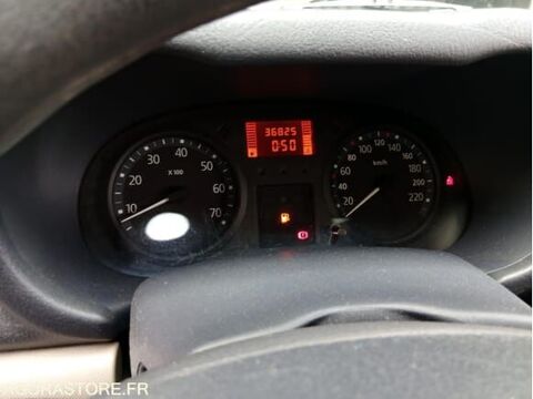 Clio VF1BB2DEF32348262 occasion 93100 Villeurbanne