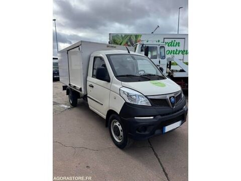 Porter ZAPNP6C1B0P001181 occasion 93100 Bobigny