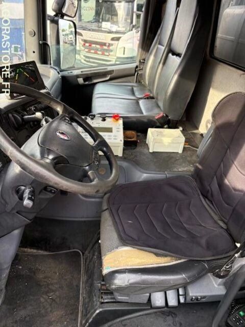 Camion magasin Camion magasin 2016 occasion Nanterre 93100