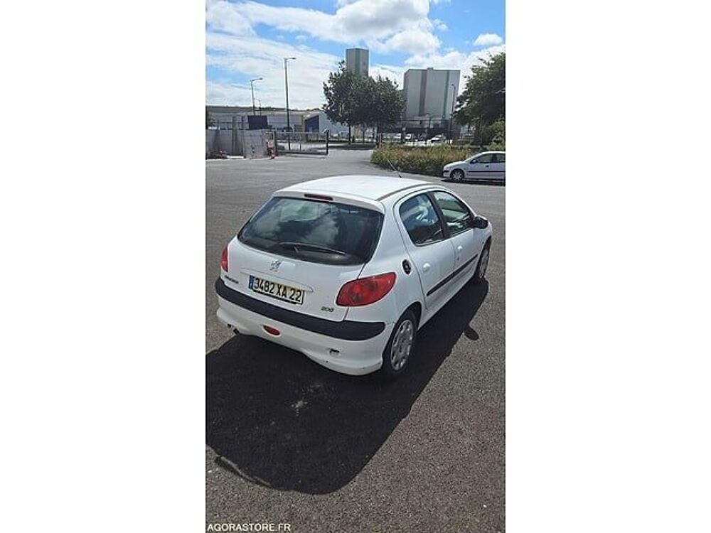 206 VF32AKFWF44474263 occasion 93100 Lamballe-Armor