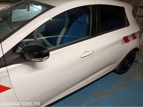Zo&eacute; VF1AGVYA048190239 occasion 93100 Nanterre