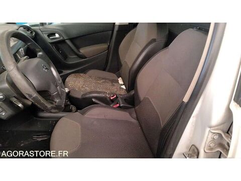C3 VF7SC8HR4FW507922 occasion 93100 Grand Bourgtheroulde
