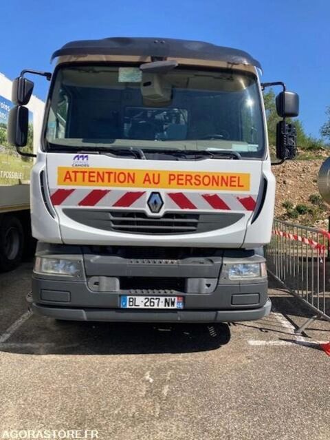 Camion magasin Camion magasin 2011 occasion Cahors 93100