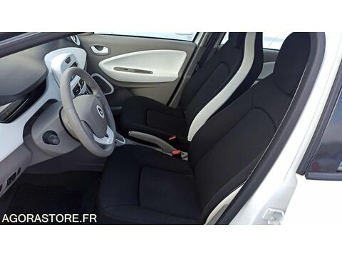 Zo&eacute; VF1AG000361564596 occasion 93100 Auxerre