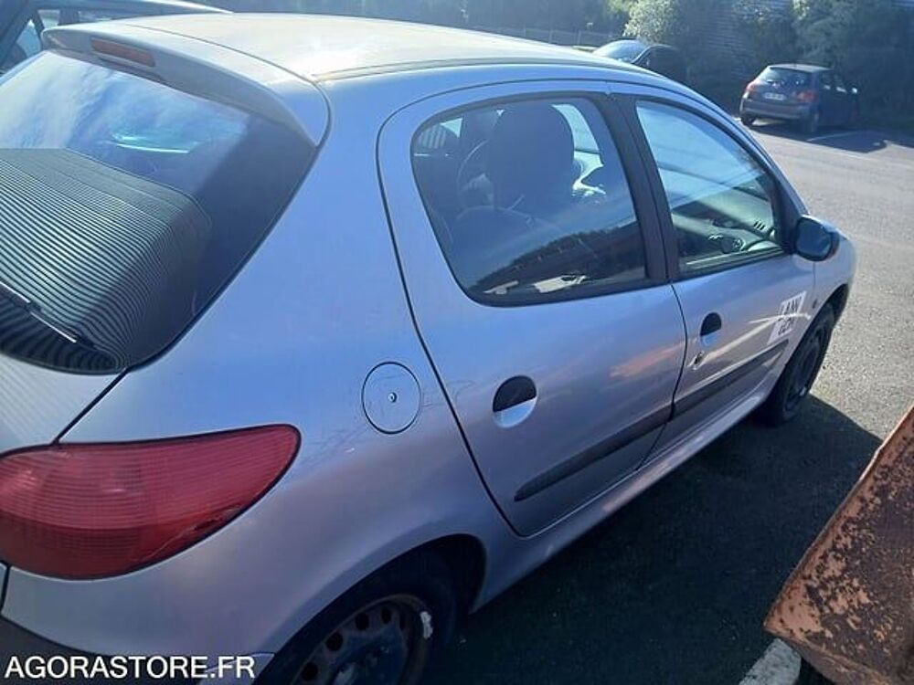 206  occasion 93100 Lannion