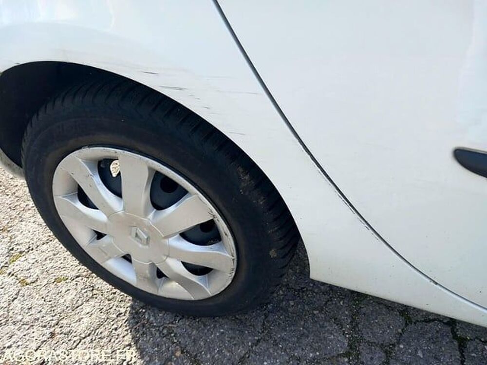 Clio VF1BR2V0H49935272 occasion 93100 Annecy