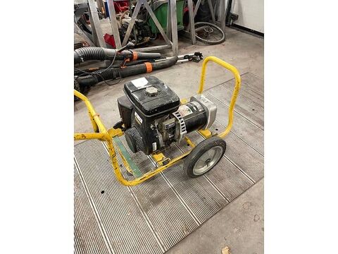   Matériel professionnel / Outillage 
