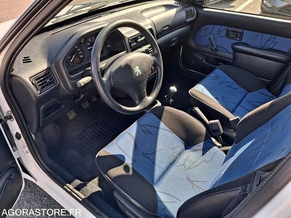 106 VF31AHFXF52699437 occasion 93100 Cholet