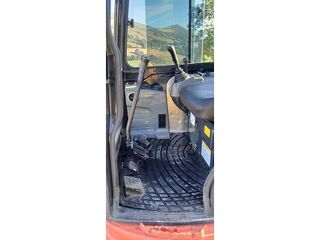 Tracto Pelle 2018 occasion 93100 Lavigerie