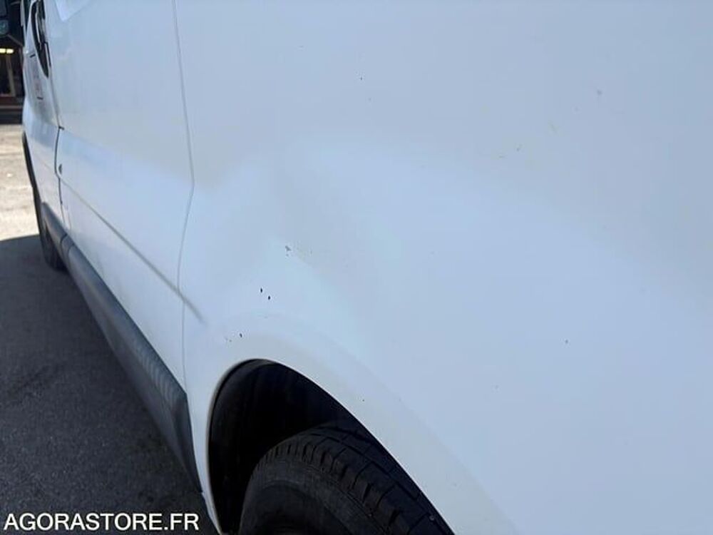 Trafic VF1FLABA56Y130057 occasion 93100 Laval